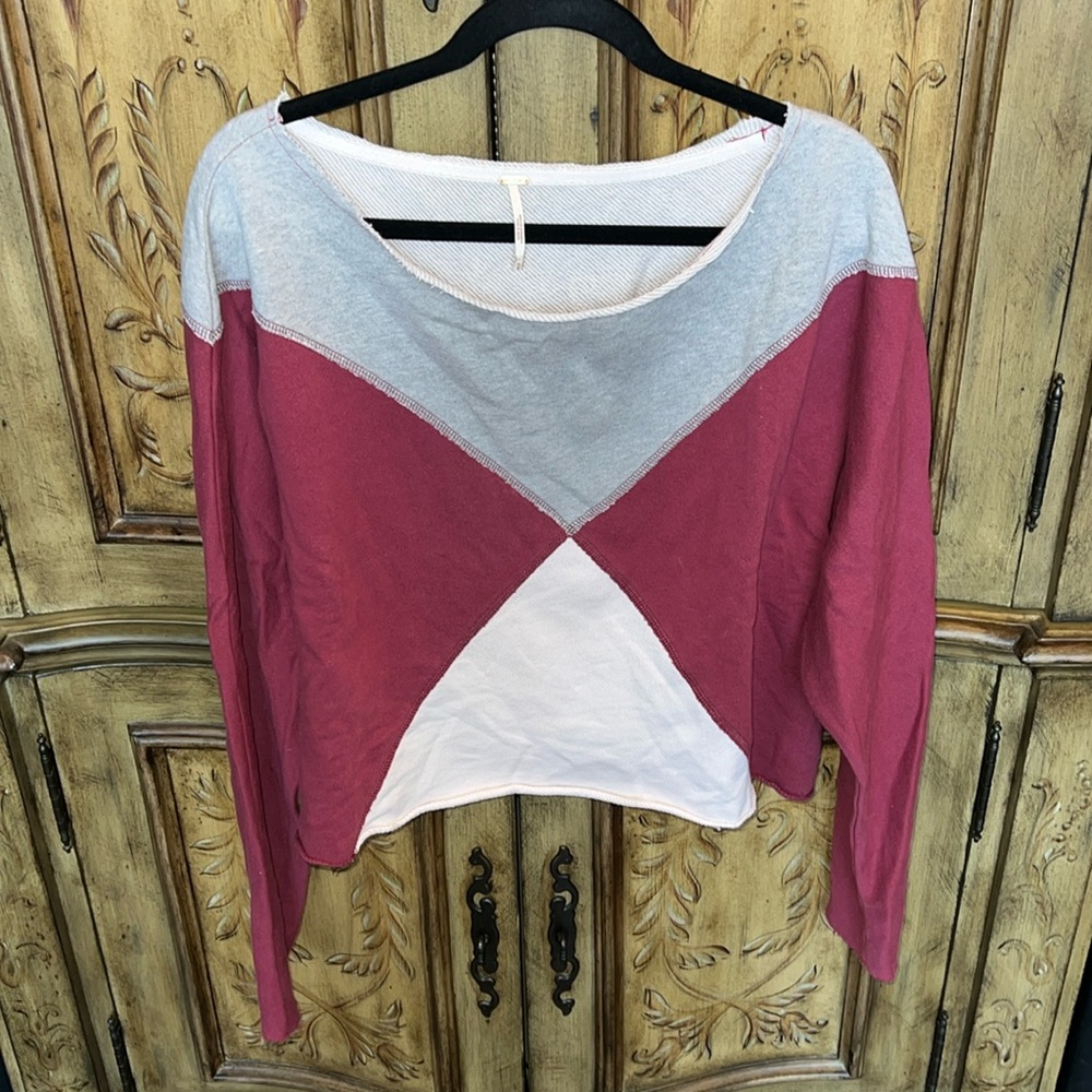 Free People Mantauk Colorblock Cropped Sweatshirt - Picture 2 of 9